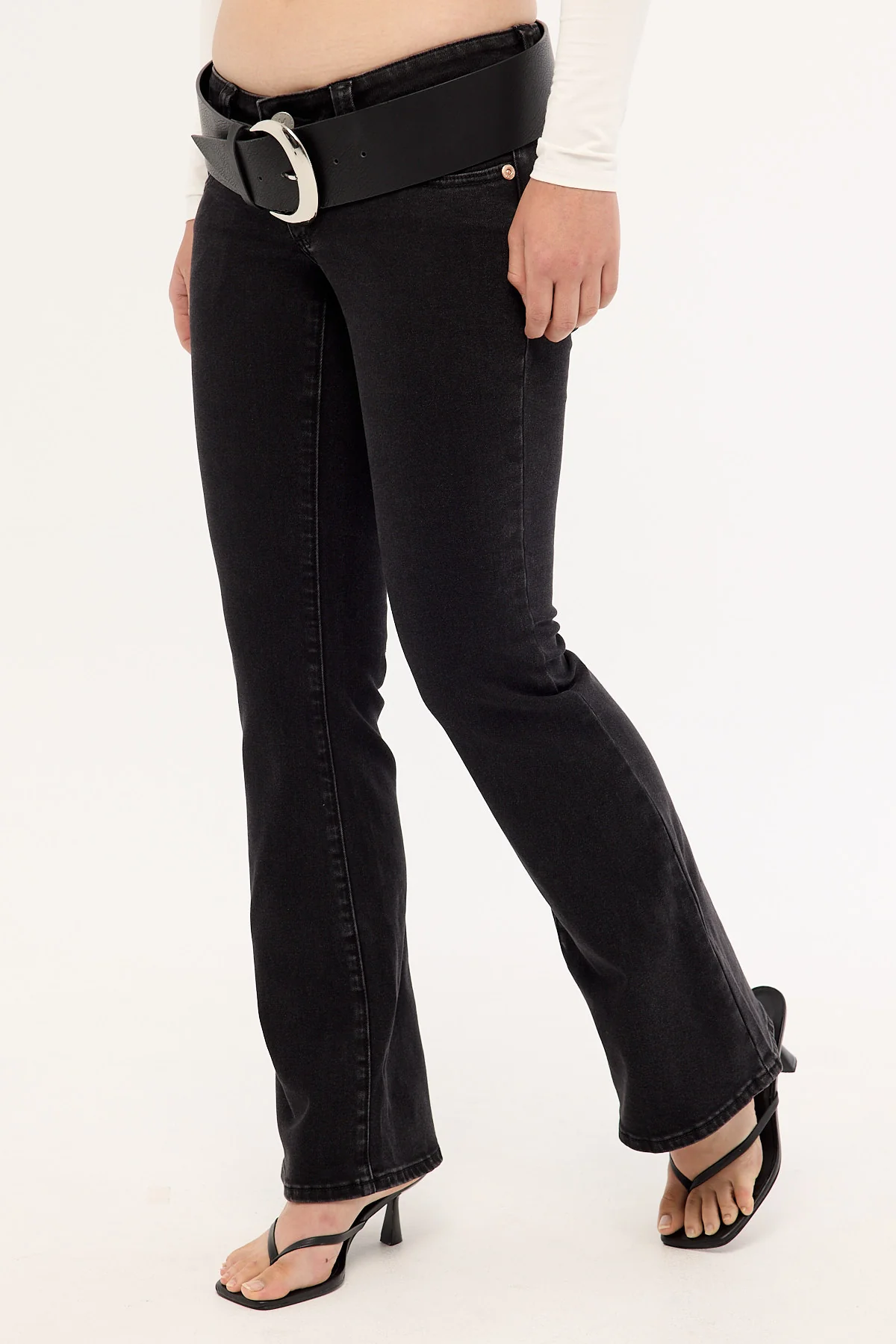 Abrand 00 Low Skinny Flare Kick Jean Brie Black - Image 3