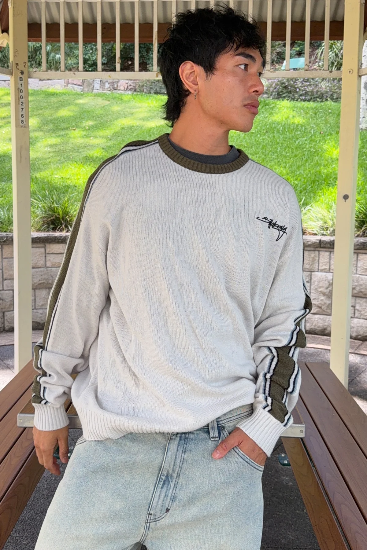 Billabong Script Sweater Silver