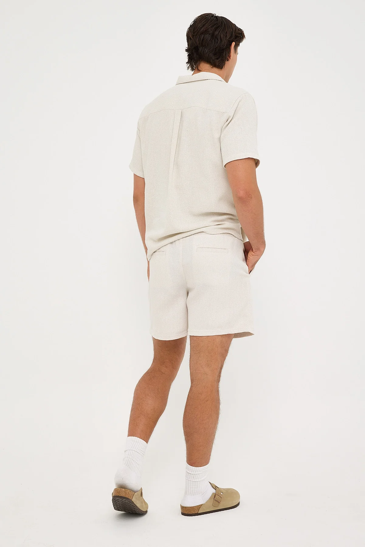Common Need Artisan Textured Short Off White - Image 5