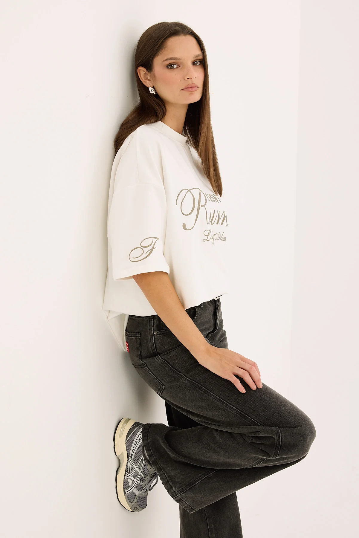 Front Runner Legends Academy Tee Vanilla - Image 5