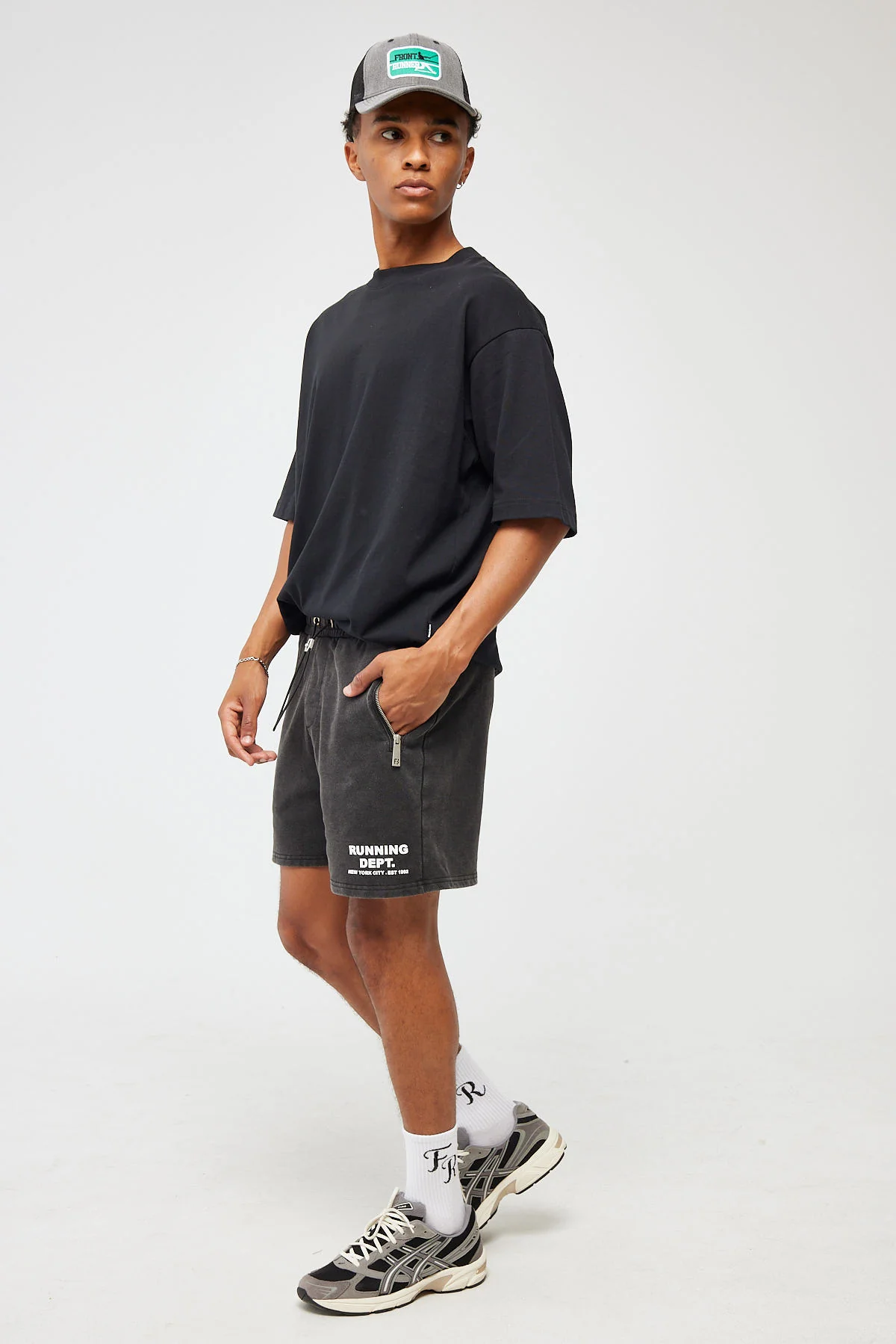 Front Runner Running Dept. Short Black - Image 3