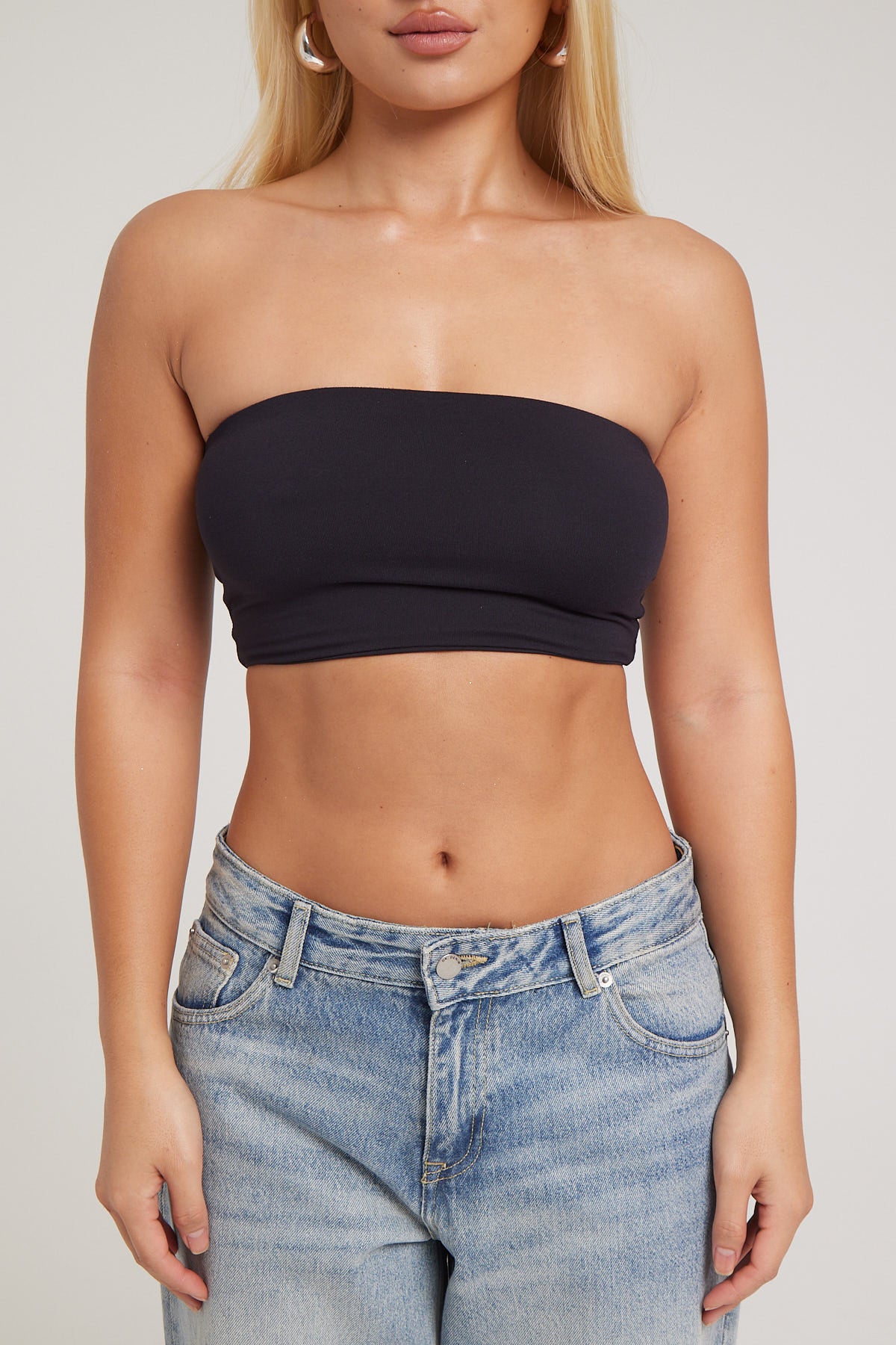 L&t Strapless Bralette Black - Image 7