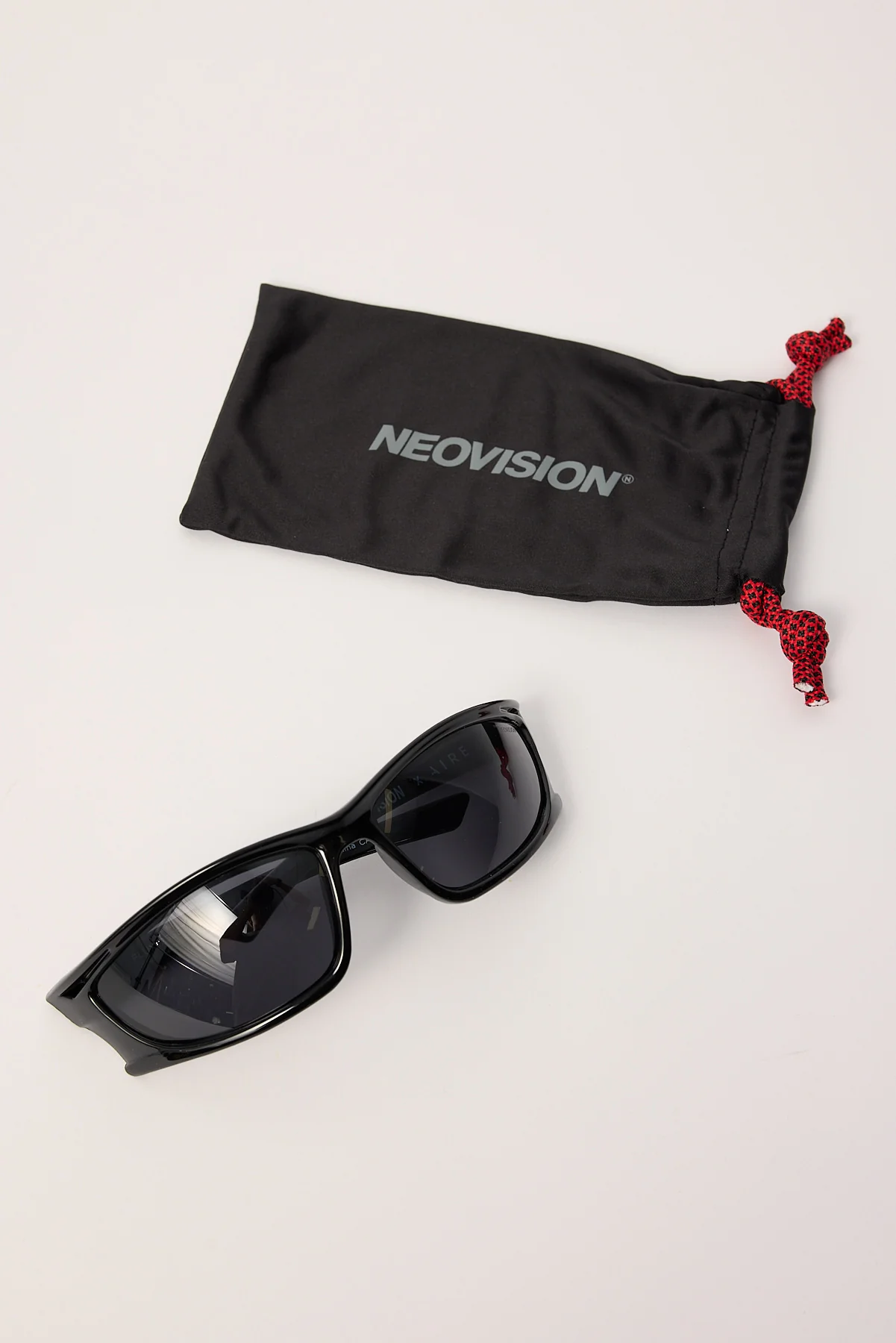 Neovision Flux Sunglasses Black/Smoke Mono - Image 4