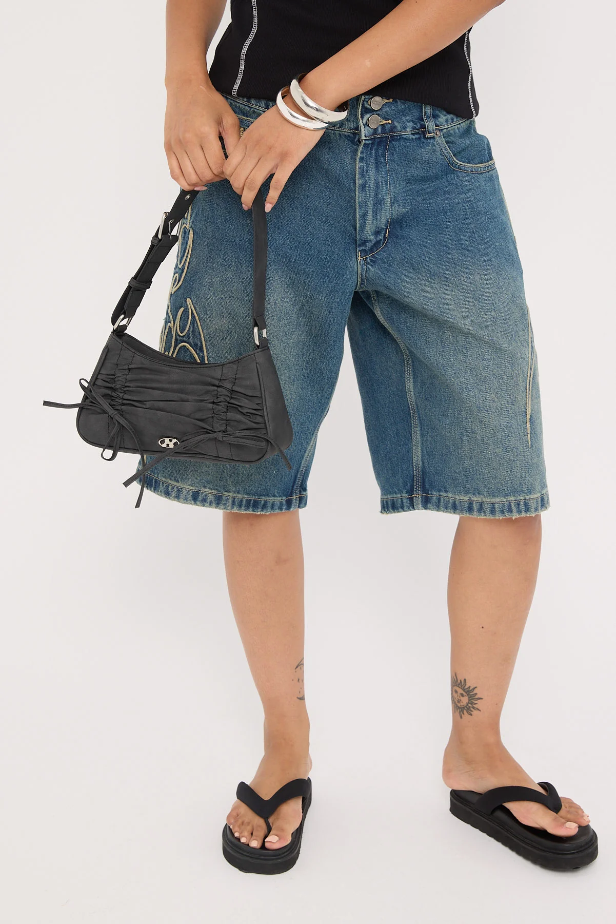 Neovision Veil Ruched Tie Bag Washed Black - Image 4