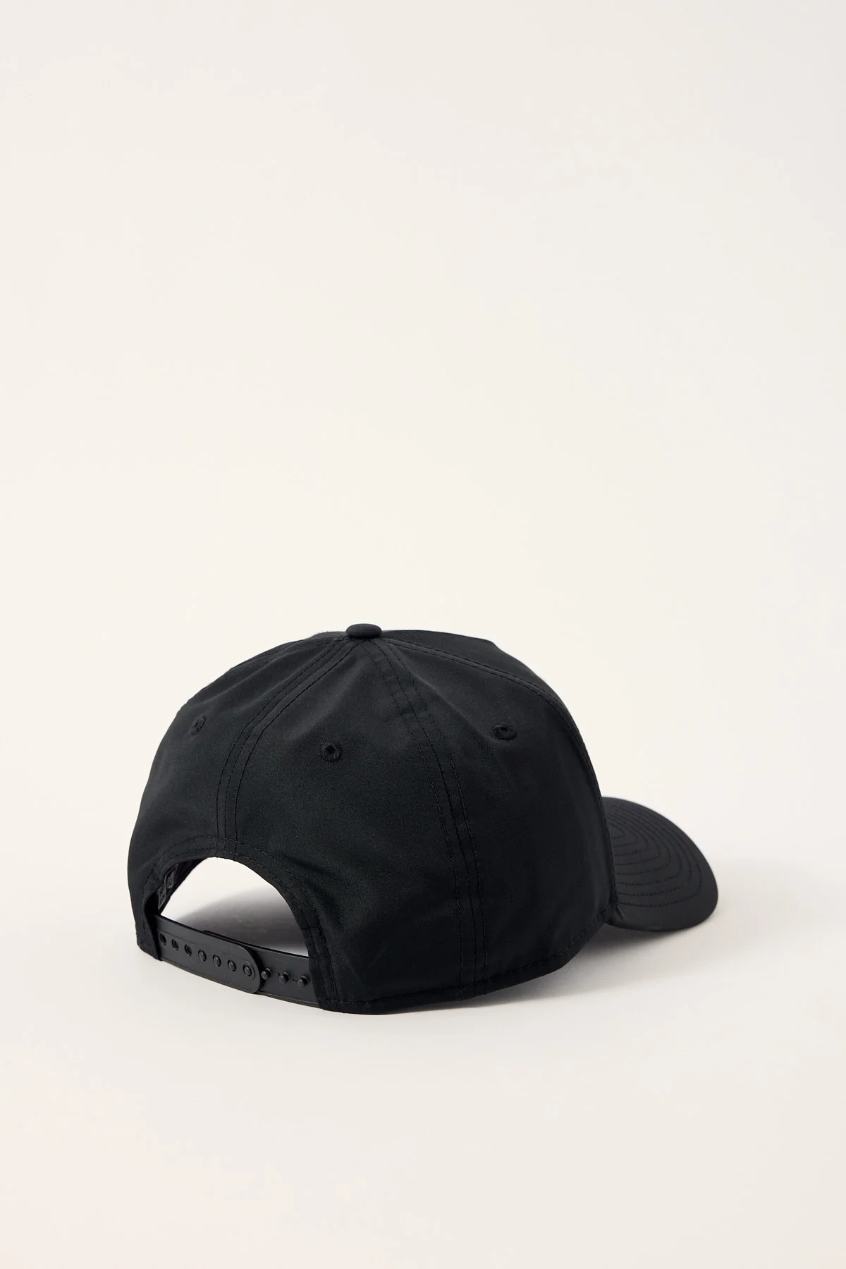 New Era Las Vegas Raiders 9Forty A-Frame Black/Black - Image 4