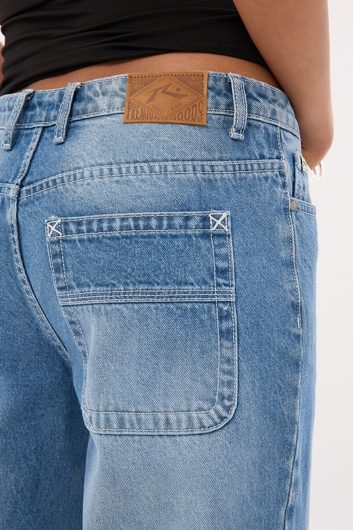 Rusty Bethany Baggy Low Rise Jean Blasted Middy Blue - Image 7