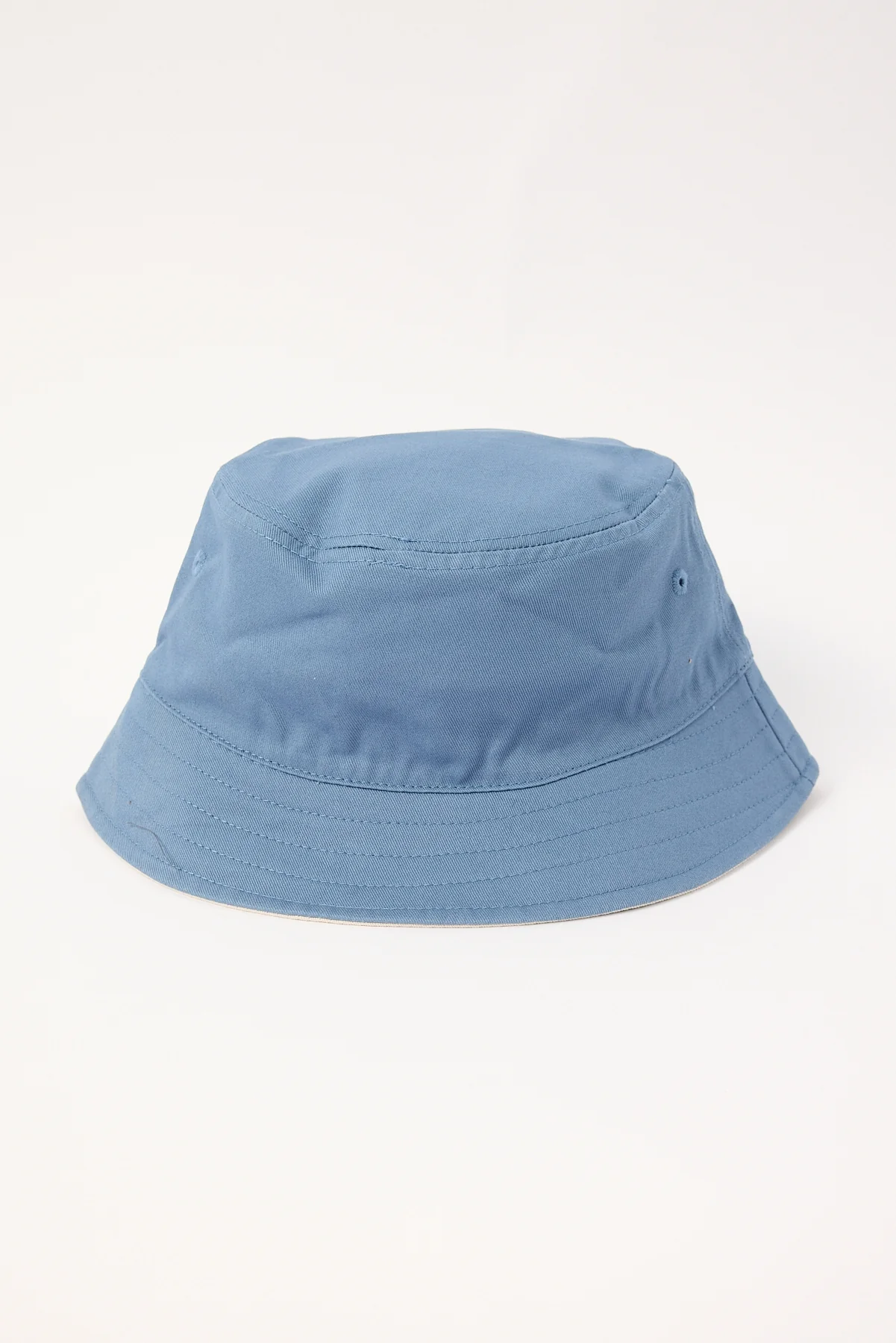 Rusty Kick Flip Reversible Bucket Hat China Blue/Cream - Image 3