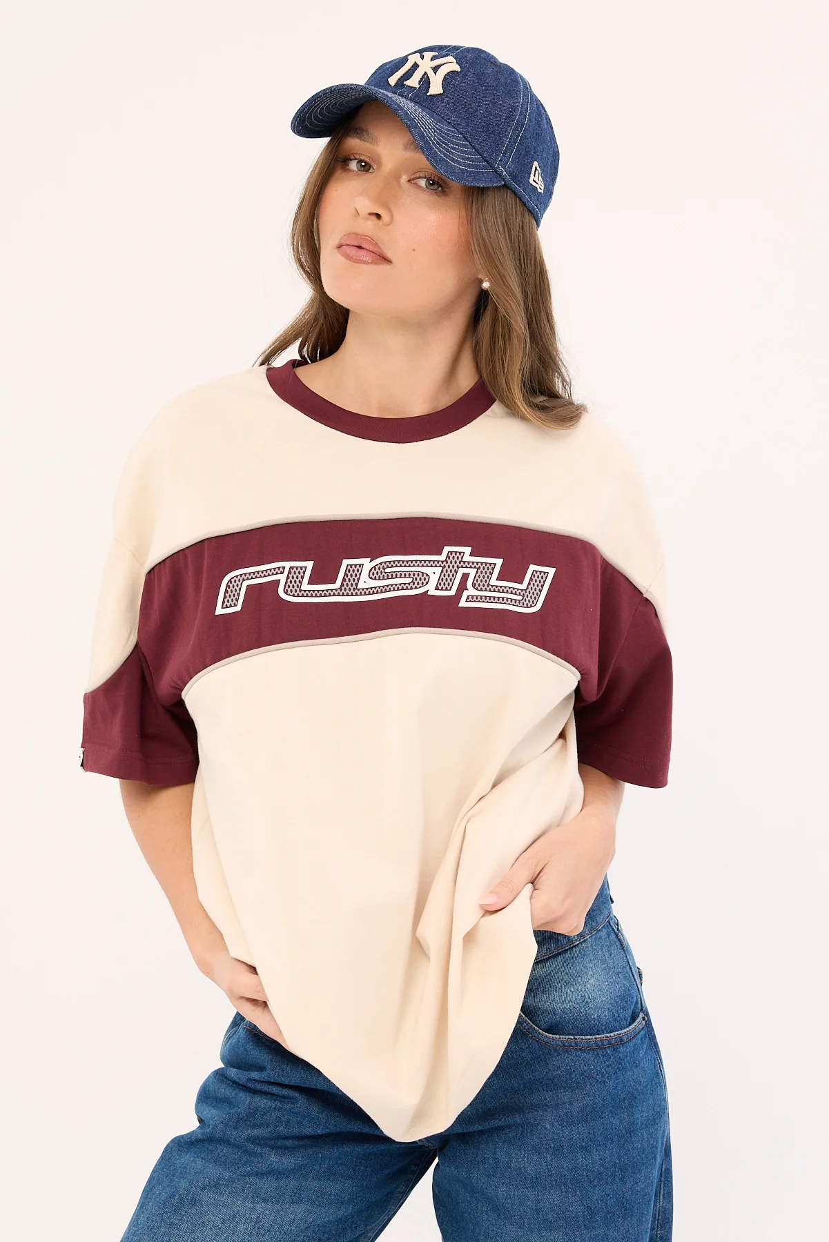 Rusty Kinetic Oversize Tee Cream/Burgundy - Image 3