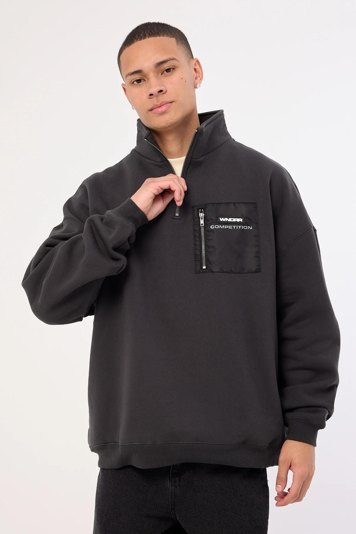 Wndrr Frequency Panel 1/4 Zip Sweat Faded Black - Image 2