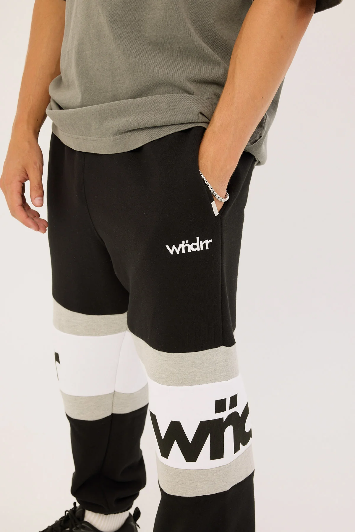 Wndrr Junction B. Trackpant Black - Image 6