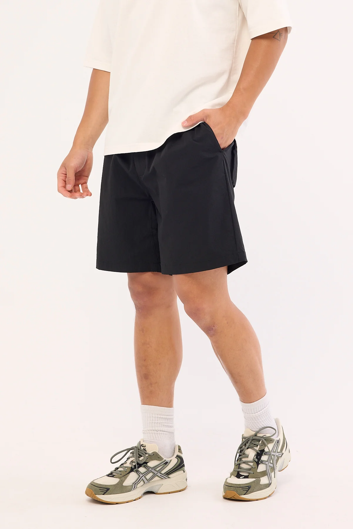 Worship Core Nylon Tech Short Black - Image 3