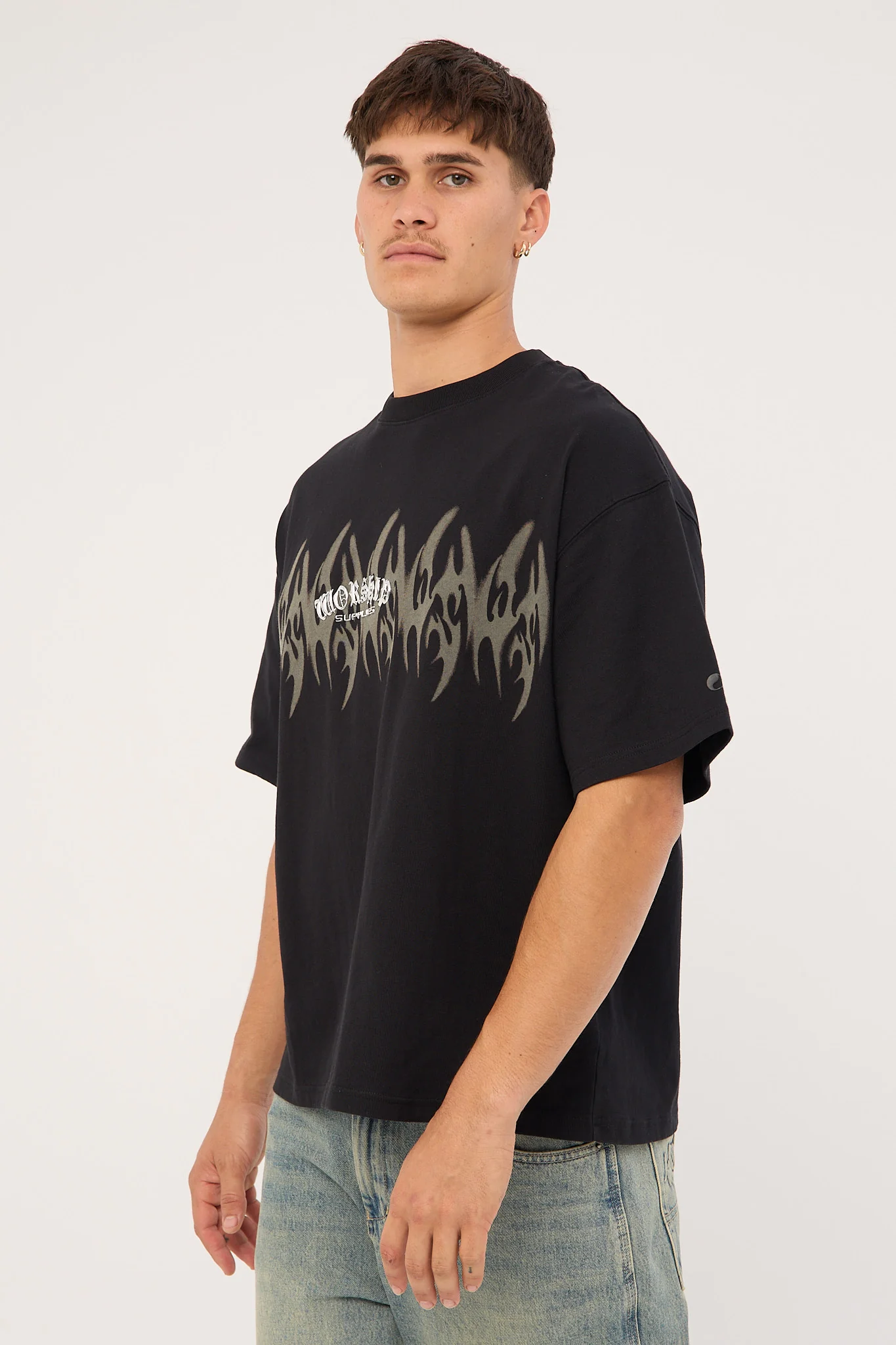 Worship Ghosted Oversize Tee Black - Image 4