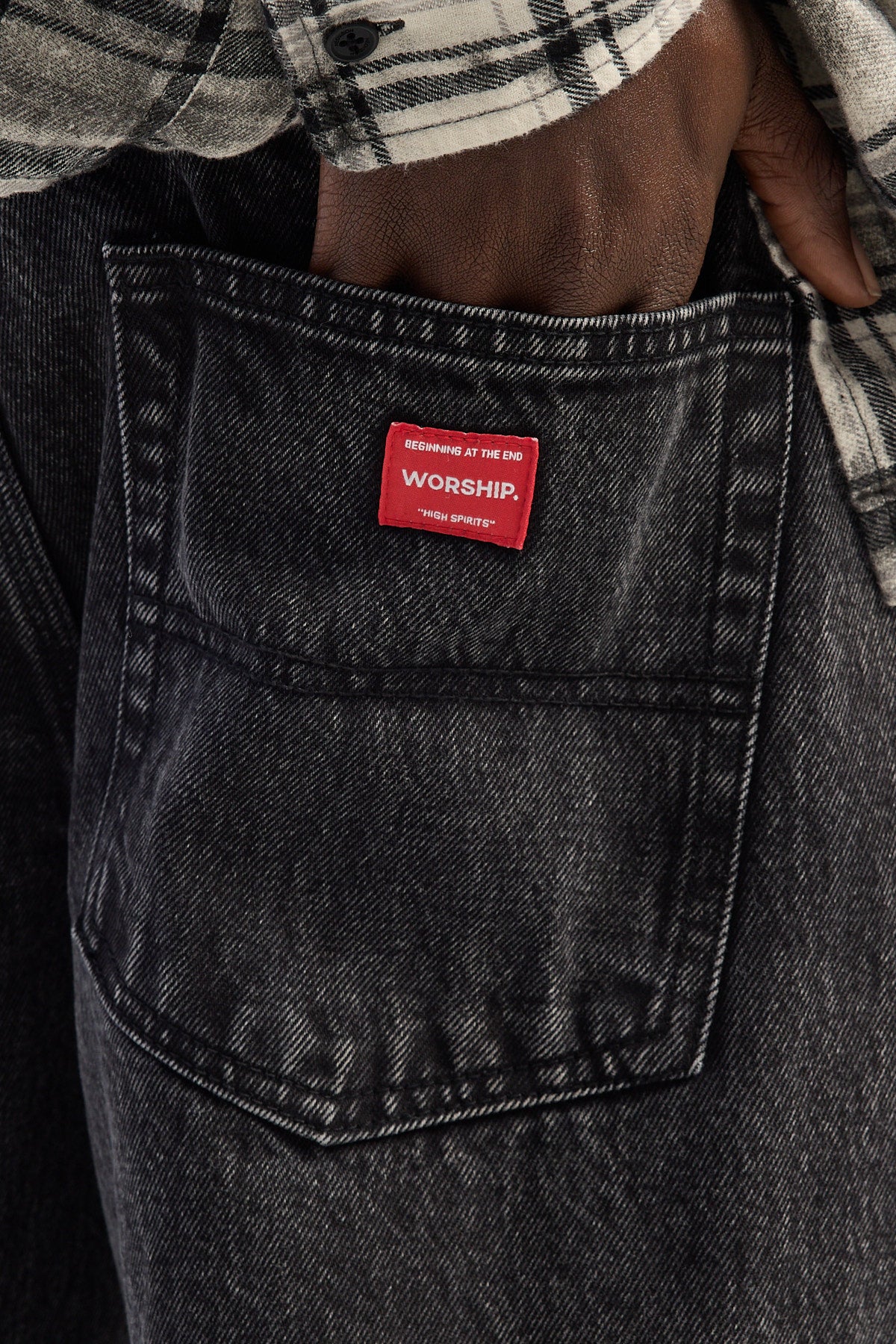 Worship Sloucher Jean Black Rinse - Image 11