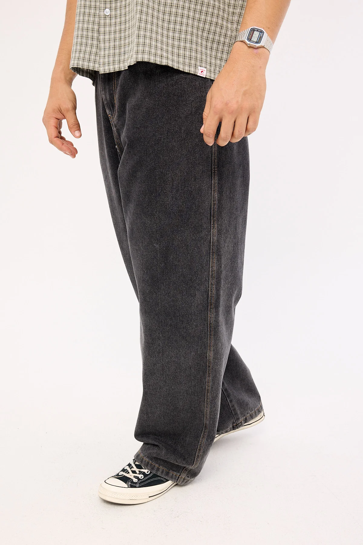 Xlarge Script Baggy Bull Denim Pant Washed Black - Image 4