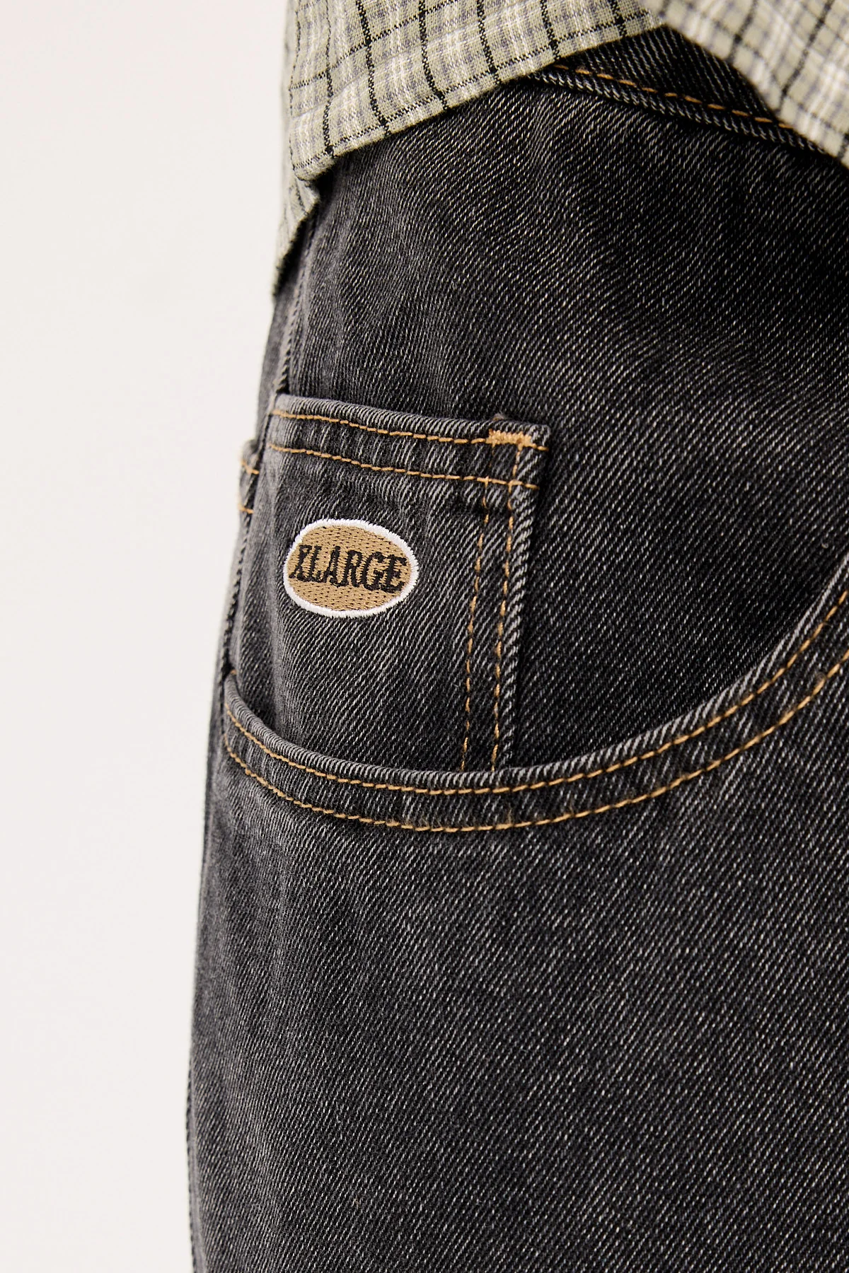 Xlarge Script Baggy Bull Denim Pant Washed Black - Image 7